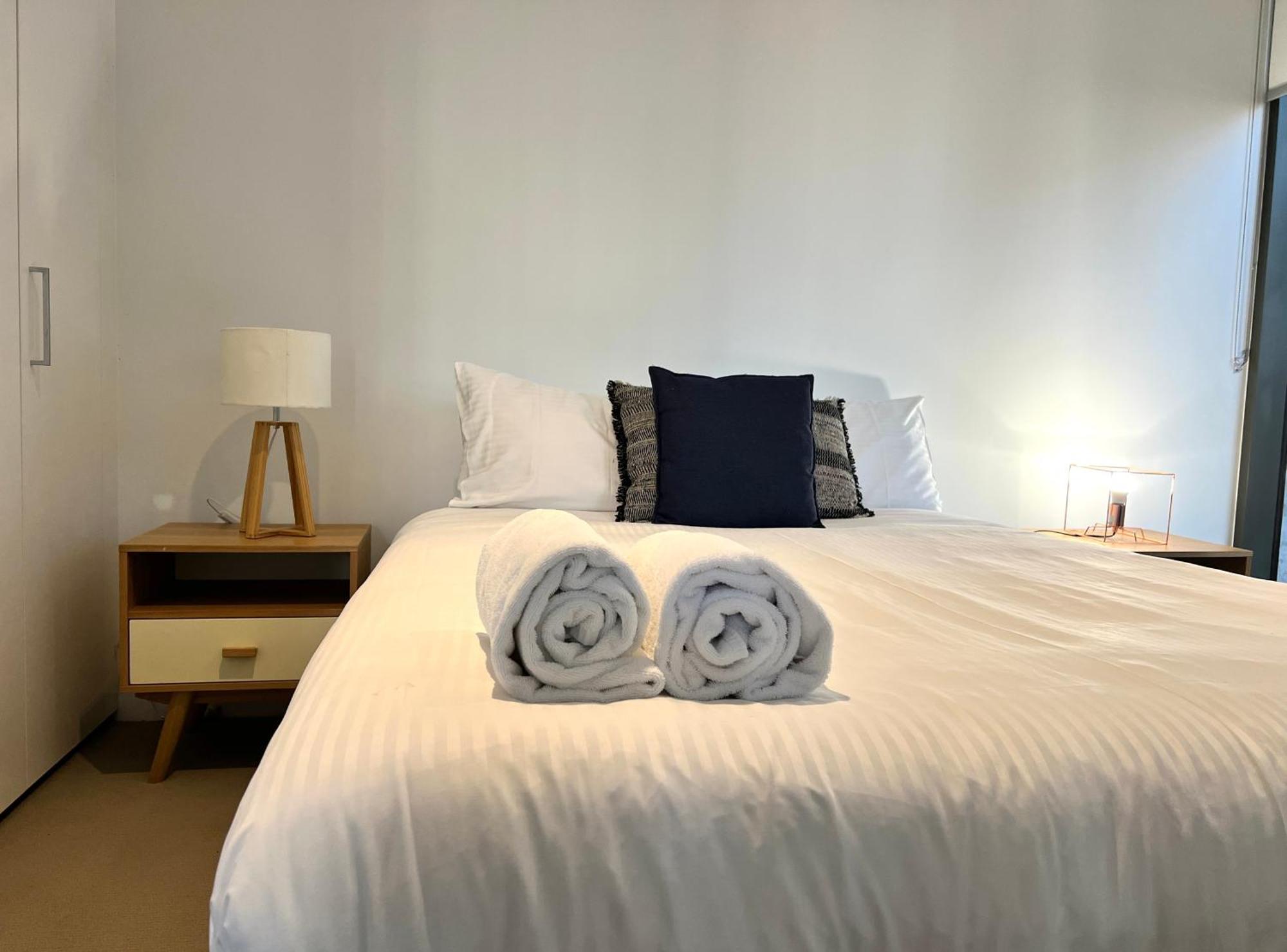 Readyset Apartments At Madison Melbourne Dış mekan fotoğraf