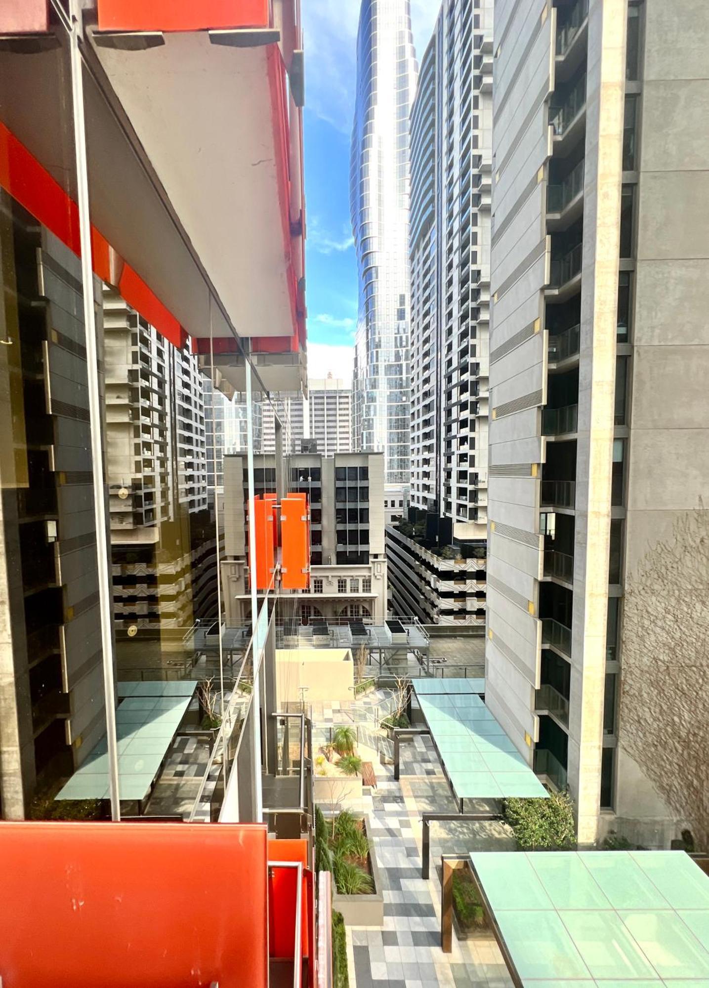 Readyset Apartments At Madison Melbourne Dış mekan fotoğraf