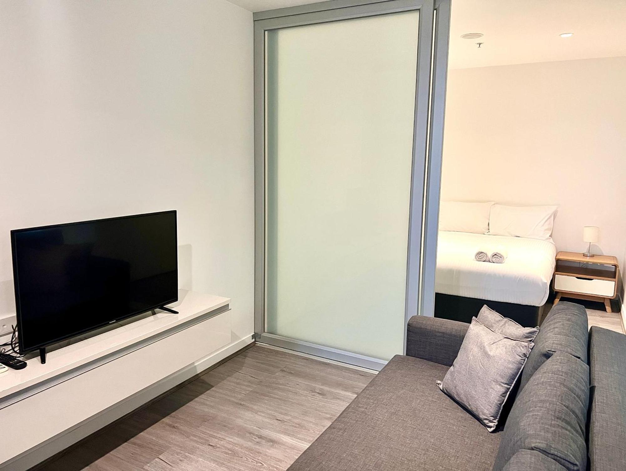 Readyset Apartments At Madison Melbourne Dış mekan fotoğraf