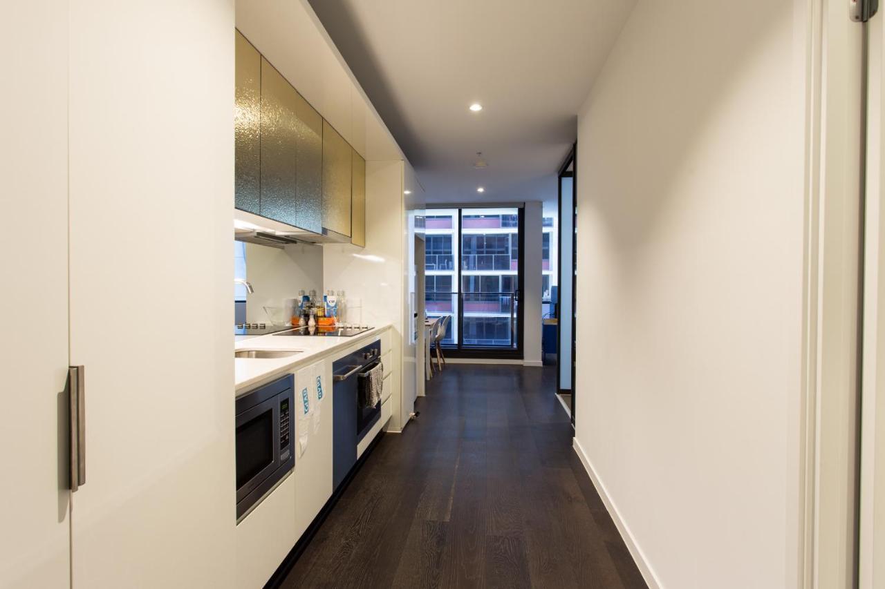 Readyset Apartments At Madison Melbourne Dış mekan fotoğraf