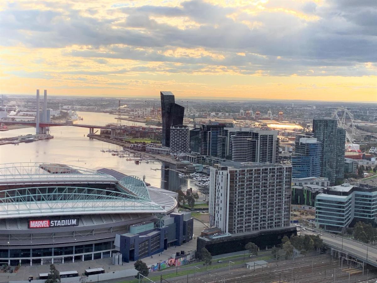 Readyset Apartments At Madison Melbourne Dış mekan fotoğraf